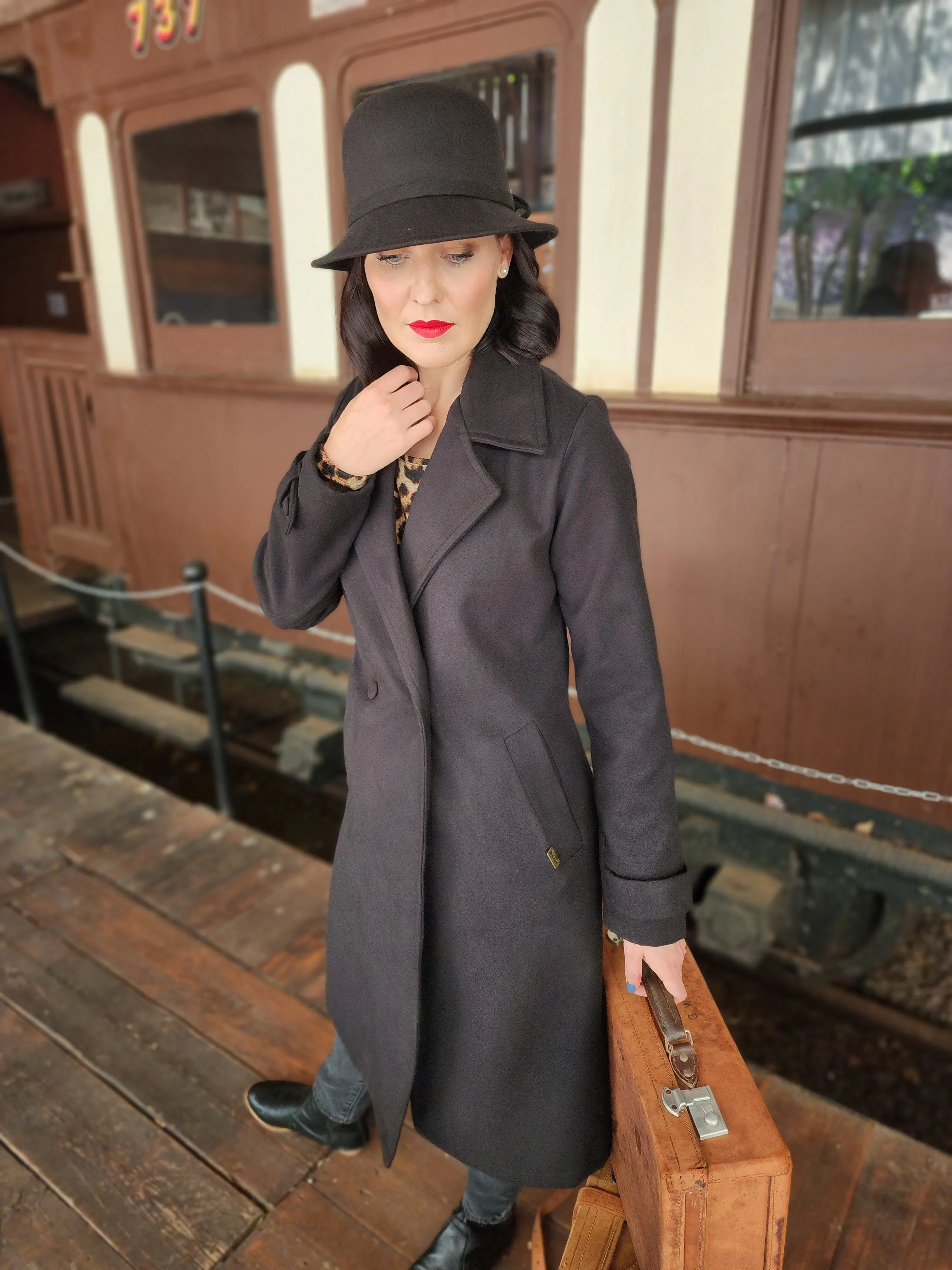 Jane Coat Black